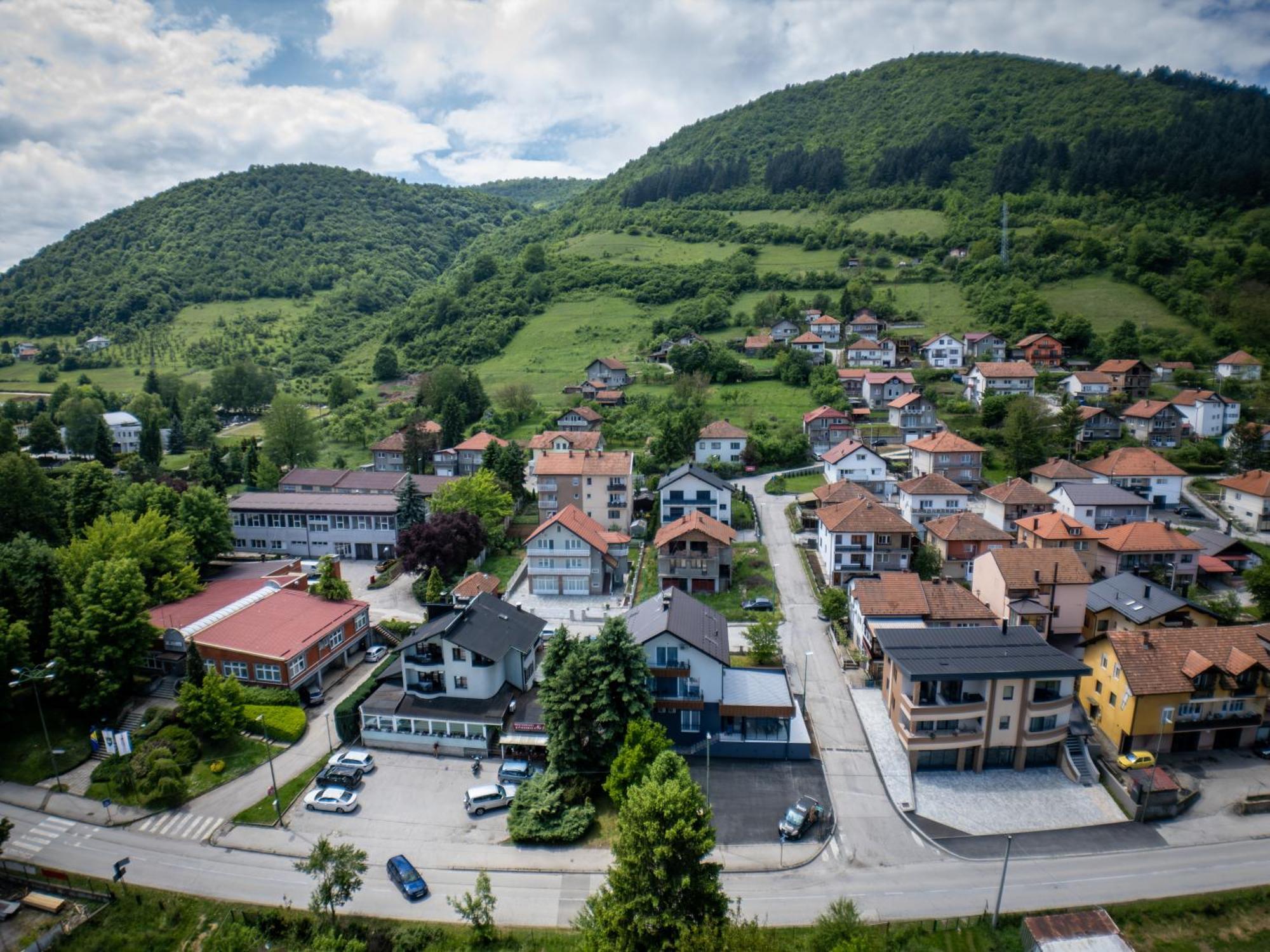 Sunny Corner Apartments Visoko Εξωτερικό φωτογραφία