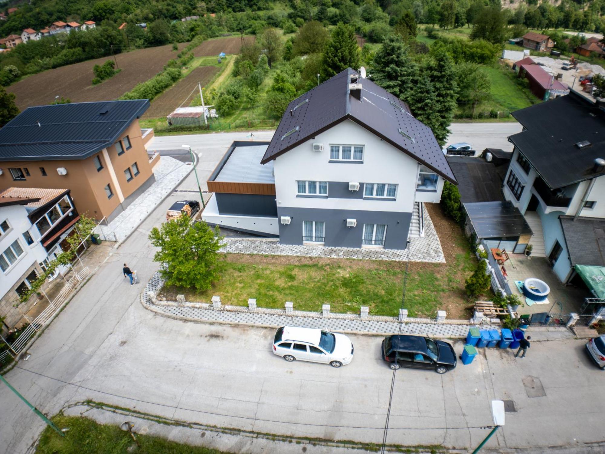 Sunny Corner Apartments Visoko Εξωτερικό φωτογραφία
